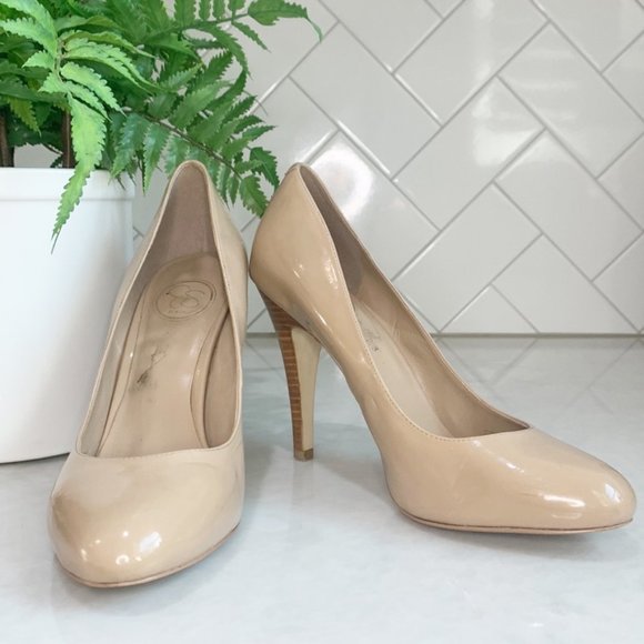 JS Collections Shoes - JS Collections by Jessica Simpson Nude/Beige Patent Heels/Pumps (Size 9/Size 40)